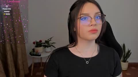 jxssicax online show from December 8, 8:20 am