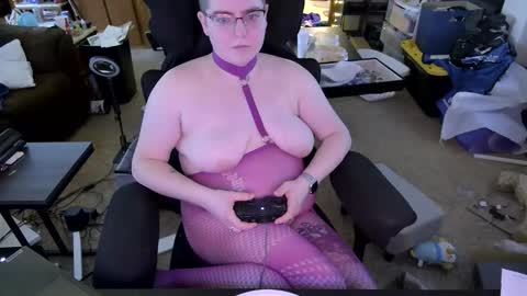 k1t_kat97 online show from March 17, 9:19 pm