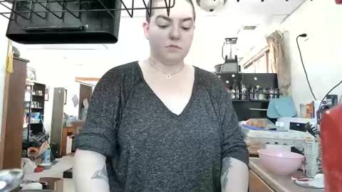 k1t_kat97 online show from March 19, 4:33 pm