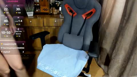 Snapshot of kaedialanh chatting on September 12, 12:23 pm KaediaLang online show from September 12, 12:23 pm