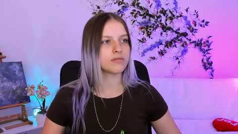 kaela_spell_ online show from August 7, 1:23 am