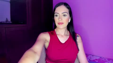 kaiahlive online show from March 25, 9:06 pm