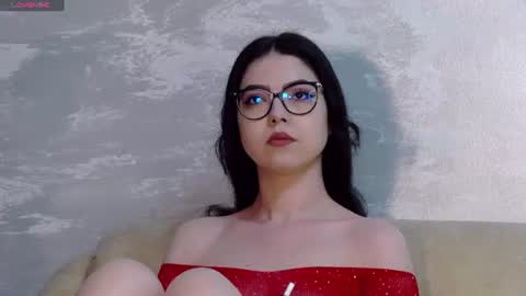 Kaila Lewis online show from June 16, 6:53 pm