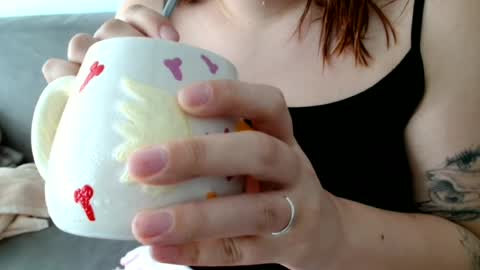 Kaitlin online show from July 2, 10:10 am