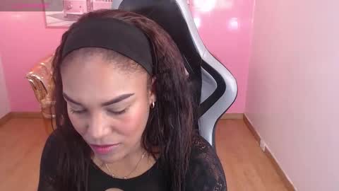 Kamala. Live 2100 - 600 online show from December 18, 3:33 am