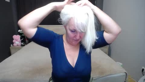 KamaliaSim online show from November 8, 8:47 pm