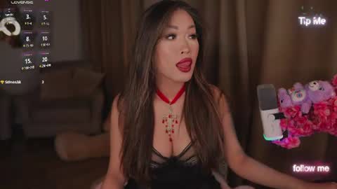 kamilee__xo online show from July 7, 10:01 pm