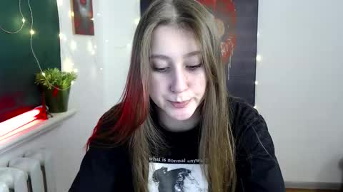 kamilla_love_ online show from December 14, 12:55 pm