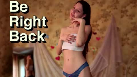 Mari  Simmons online show from March 13, 2:46 am