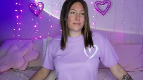kamrynmarie69 online show from April 28, 2:38 am