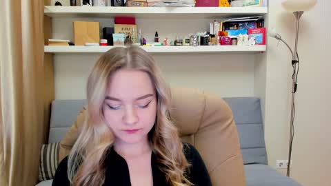Snapshot of kara_smith_ chatting on January 17, 10:34 pm Kara. Off from 15th till 24th of December online show from January 17, 10:34 pm