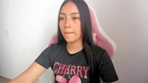 karely_sweet_ online show from June 5, 2:56 pm
