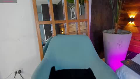   online show from March 18, 3:22 am