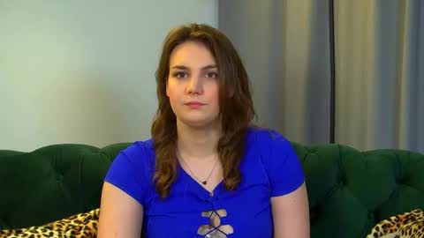 Karen online show from October 13, 6:32 pm