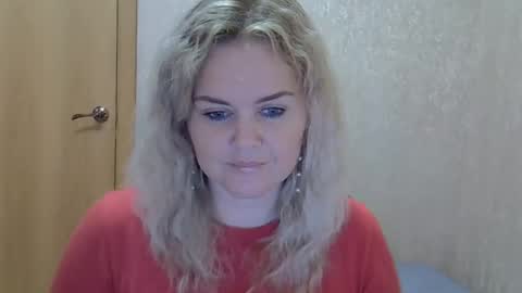 karennelsonx online show from October 5, 1:16 pm