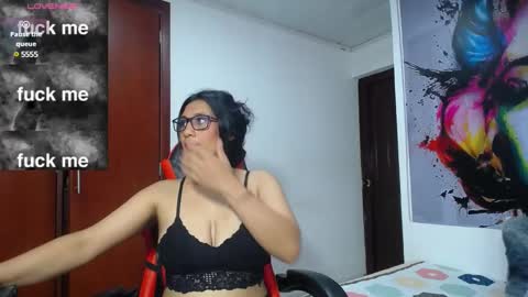 Snapshot of karime_sexygirl chatting on January 24, 9:26 pm Karime online show from January 24, 9:26 pm