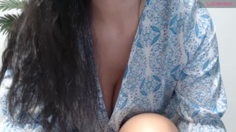 Snapshot of karin_lover chatting on January 13, 6:16 am You can call me K online show from January 13, 6:16 am