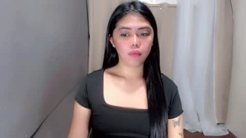 I AM BELLE online show from June 4, 6:12 pm