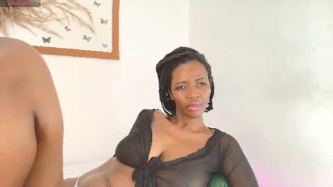 karina Taylor online show from July 28, 5:05 am