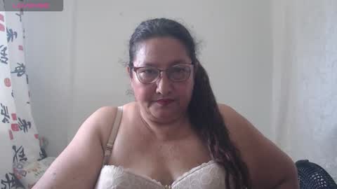 Karina online show from December 3, 4:20 pm