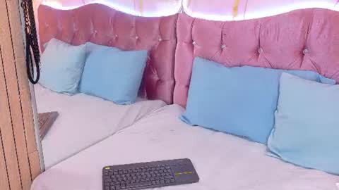 KARINA  online show from July 14, 1:39 am