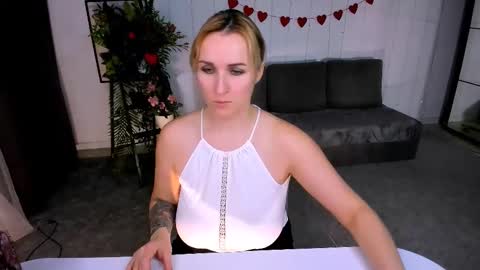 Karina  online show from February 21, 9:32 pm