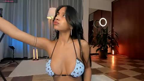 Karin online show from June 25, 4:52 pm