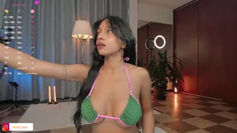 Karin online show from July 4, 6:37 pm