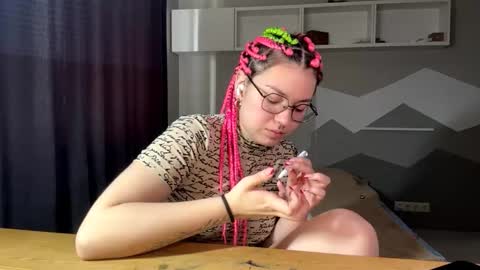 Katty online show from March 16, 7:23 am