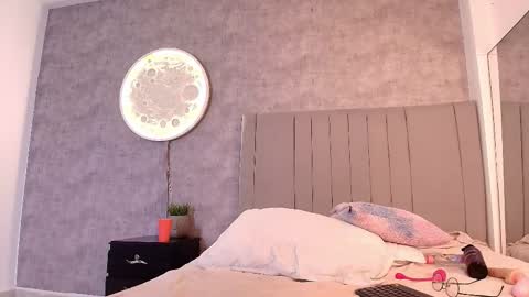 Karla online show from November 24, 9:28 pm