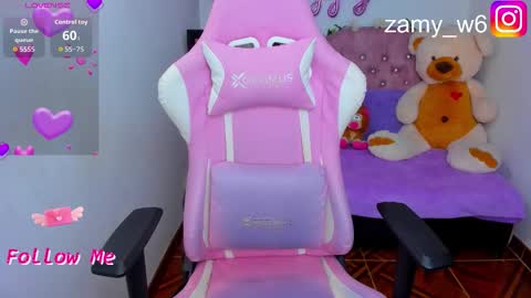 karla online show from December 1, 5:00 am