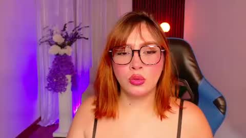 Karlita online show from June 15, 4:02 am