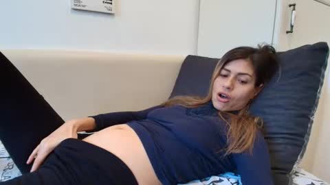 Crystyna online show from December 5, 8:25 am