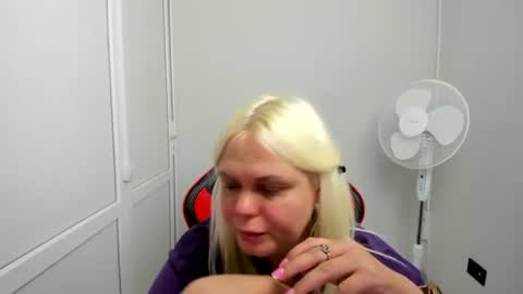 Karla online show from July 24, 7:39 am
