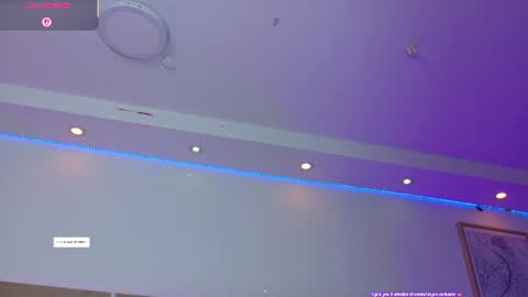 KAROL SCOTT online show from June 10, 6:17 pm