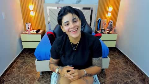 Karoll online show from December 20, 8:24 pm