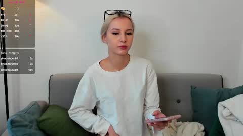 karolina_brand online show from July 12, 2:34 am