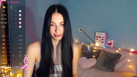 Kira online show from March 7, 3:35 am