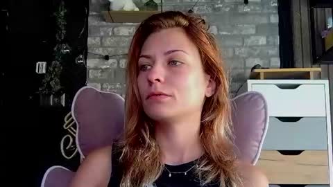 karoline121 online show from July 27, 7:27 am