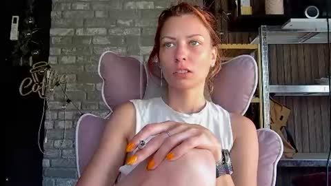 karoline121 online show from June 25, 5:12 am