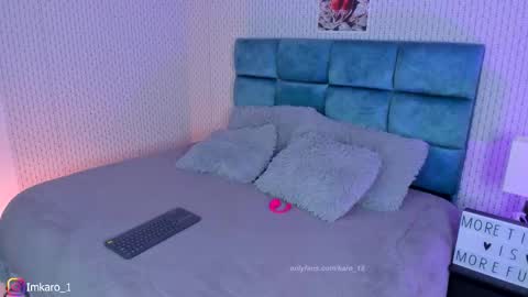 Karoline  online show from November 13, 9:25 pm