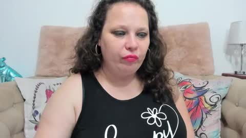 Snapshot of karolinejoyy chatting on December 8, 8:15 pm KarolineJoyy online show from December 8, 8:15 pm