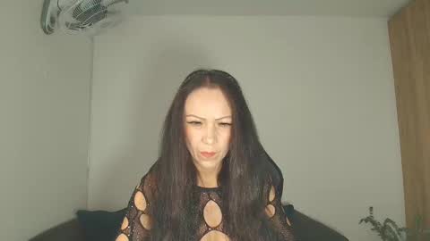 Snapshot of kasandra_mature_ chatting on February 17, 11:55 am Kasandra Mature online show from February 17, 11:55 am