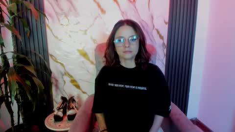 kassandra james online show from February 13, 1:57 pm