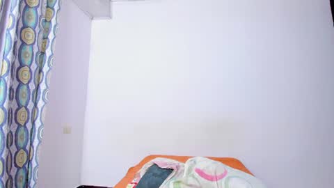 katalina_rivera online show from July 28, 11:59 pm