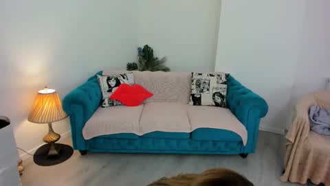 Kate online show from November 23, 6:09 pm