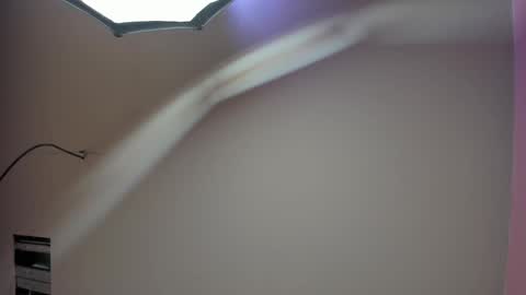 Kate  online show from February 18, 12:04 pm