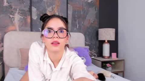 Kate online show from April 30, 7:08 pm