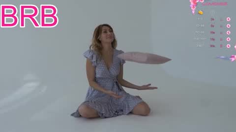 Therapist online show from November 23, 3:57 pm