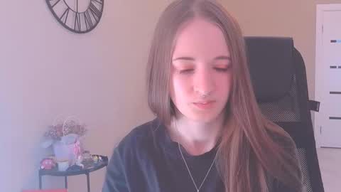 Snapshot of katekayer chatting on September 23, 8:45 am katekayer online show from September 23, 8:45 am